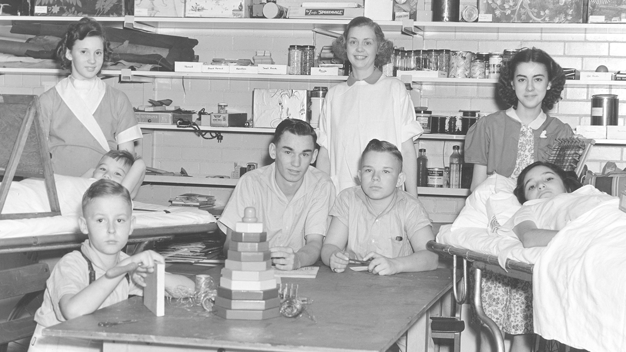 Children receiving recreational therapy services in 1937